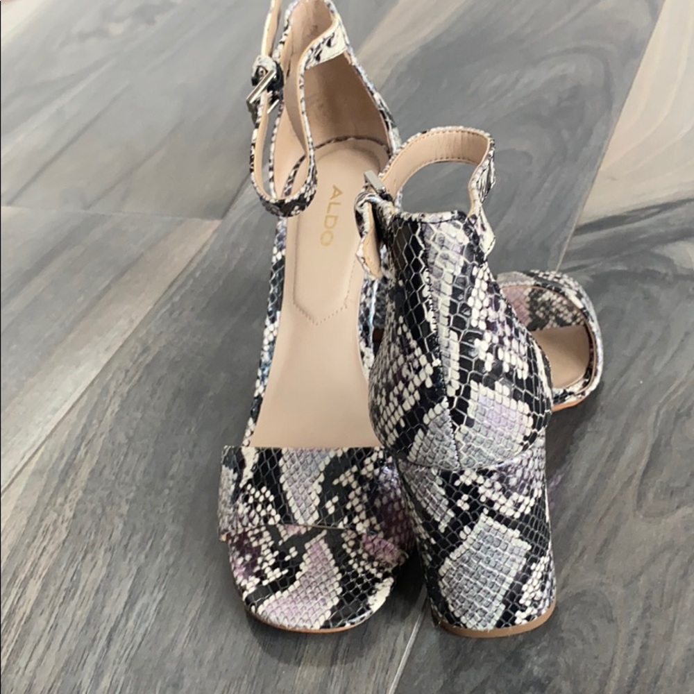 Snake skin sandals - Picture 4 of 6